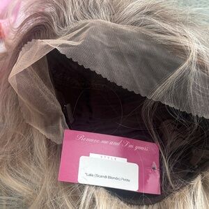 Lala Scandi Blonde Petite Wig